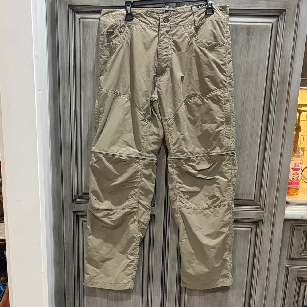 Kuhl Men's Tan Cargo Convertible Pants